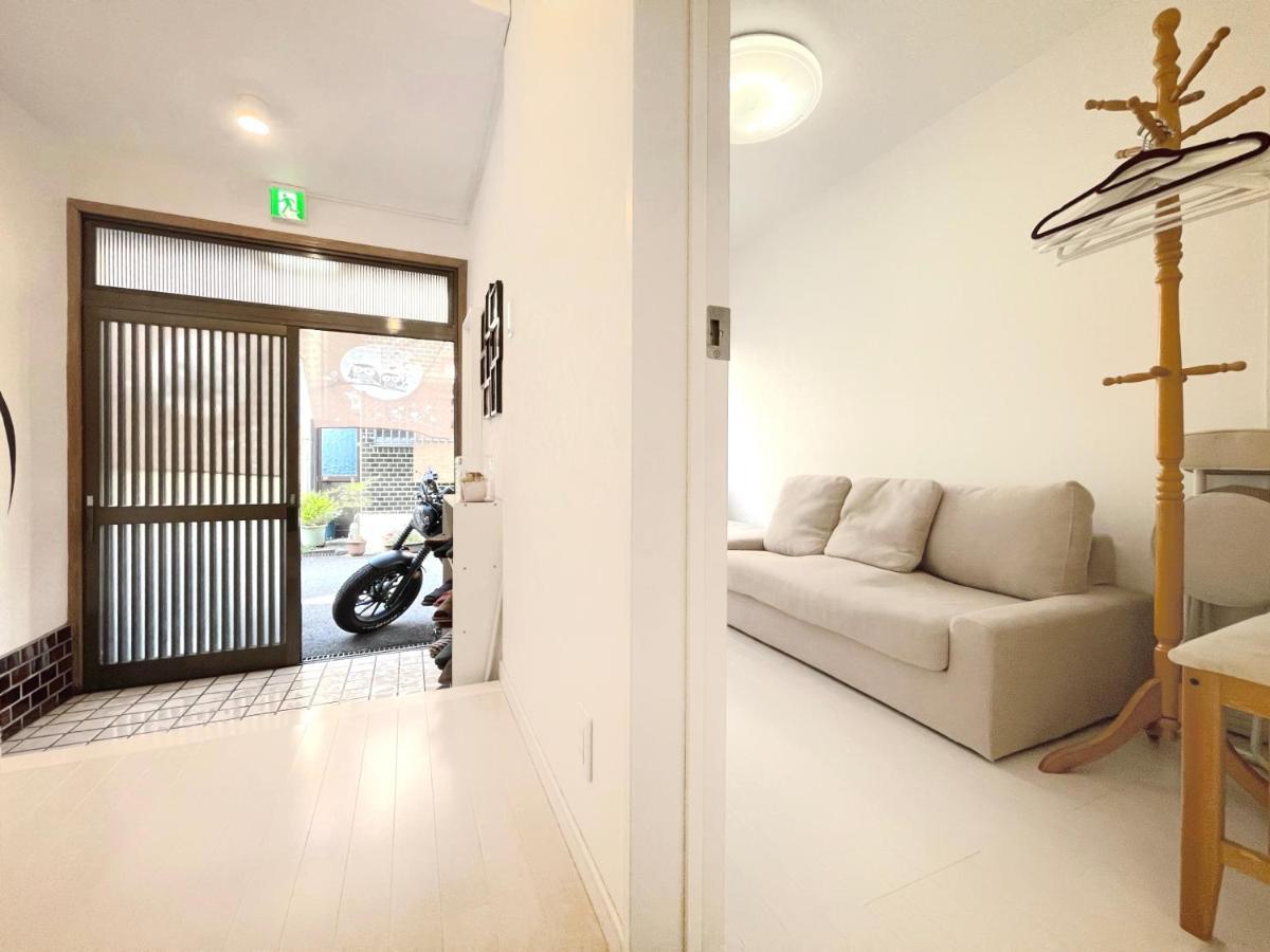 Guesthouse中道 Ōsaka Exterior foto